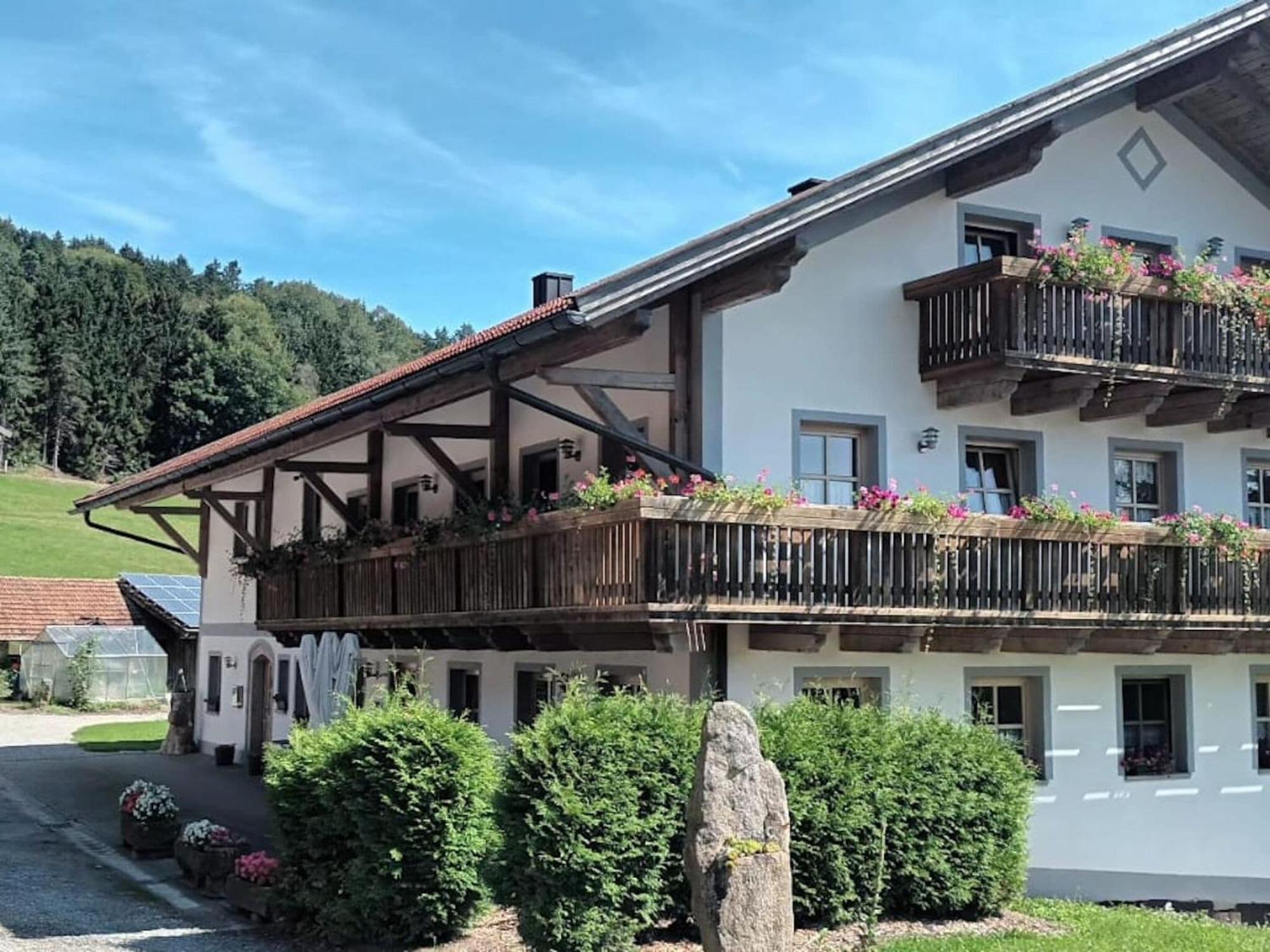 Ferienwohnung Im Bayerischen Wald Mit Terrasse Викхтах Екстериор снимка